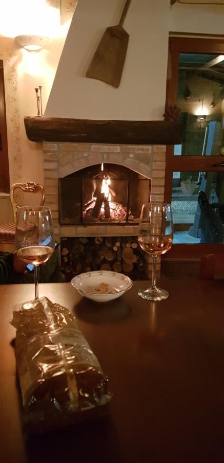 Agriturismo La Mandragola Relais Crotone Bagian luar foto