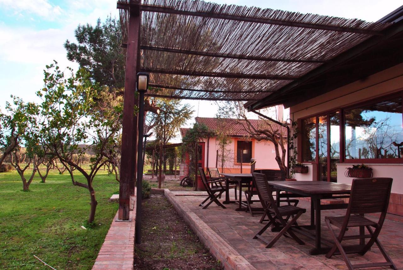 Agriturismo La Mandragola Relais Crotone Bagian luar foto